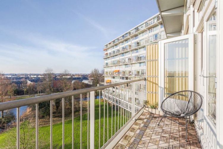 Home [flatmates.amsterdam]